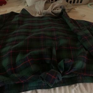 Cropped flannel with hood